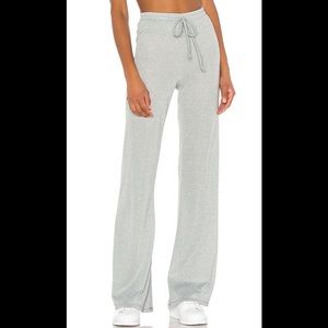 Beach Riot Lounge Pant in Silver